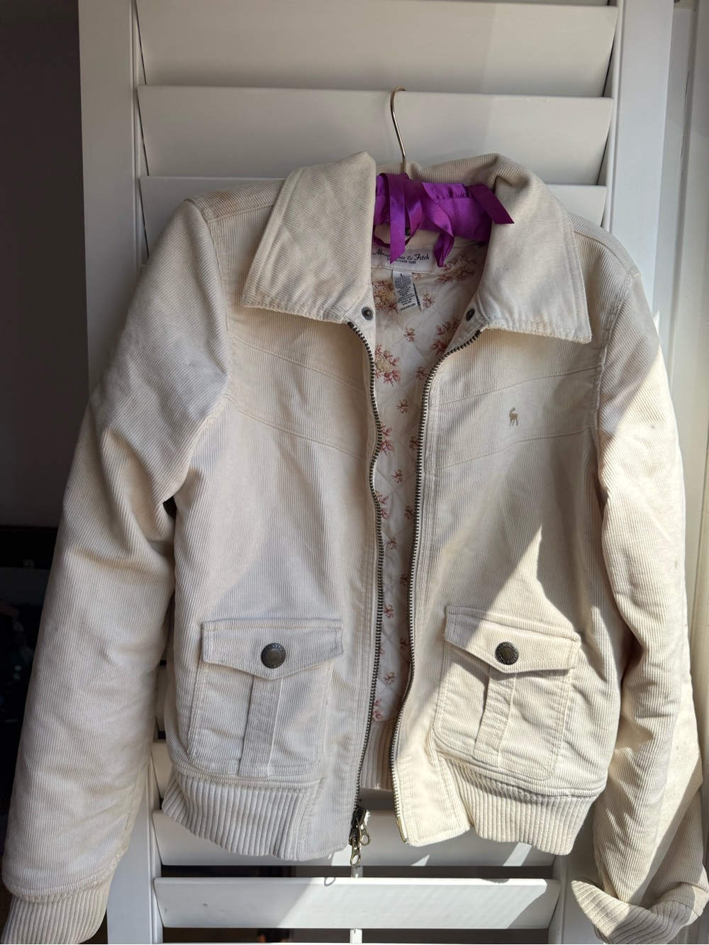 y2k Abercrombie and fitch Cream Bomber Jacket sz L cottage core